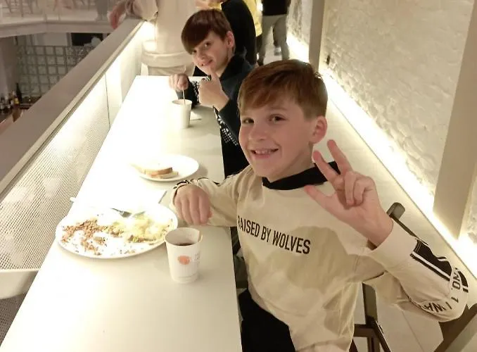 Apart-hotel Avinos *