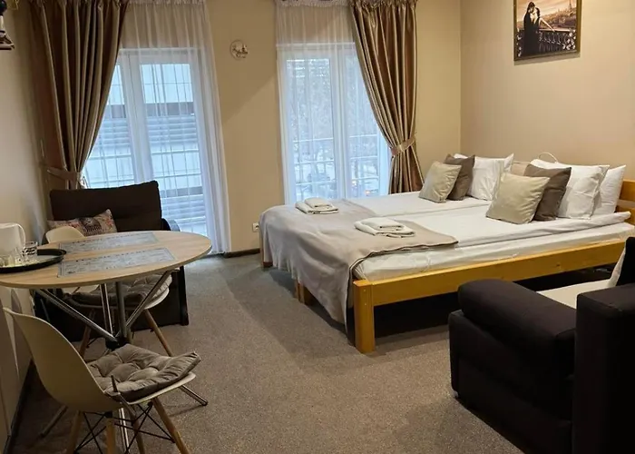 Avinos Apart-hotel *