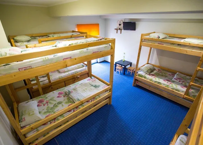 Avinos Apartahotel *